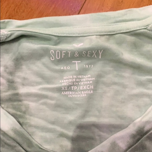 Soft and stretchy t shirt - Picture 2 of 2